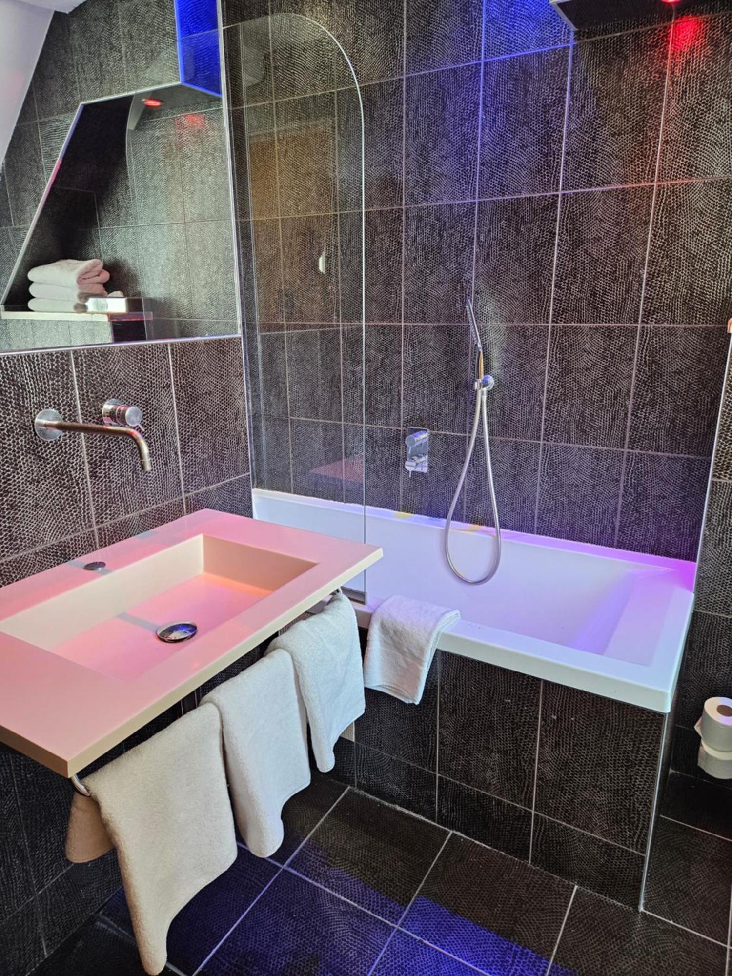 Atn Hotel